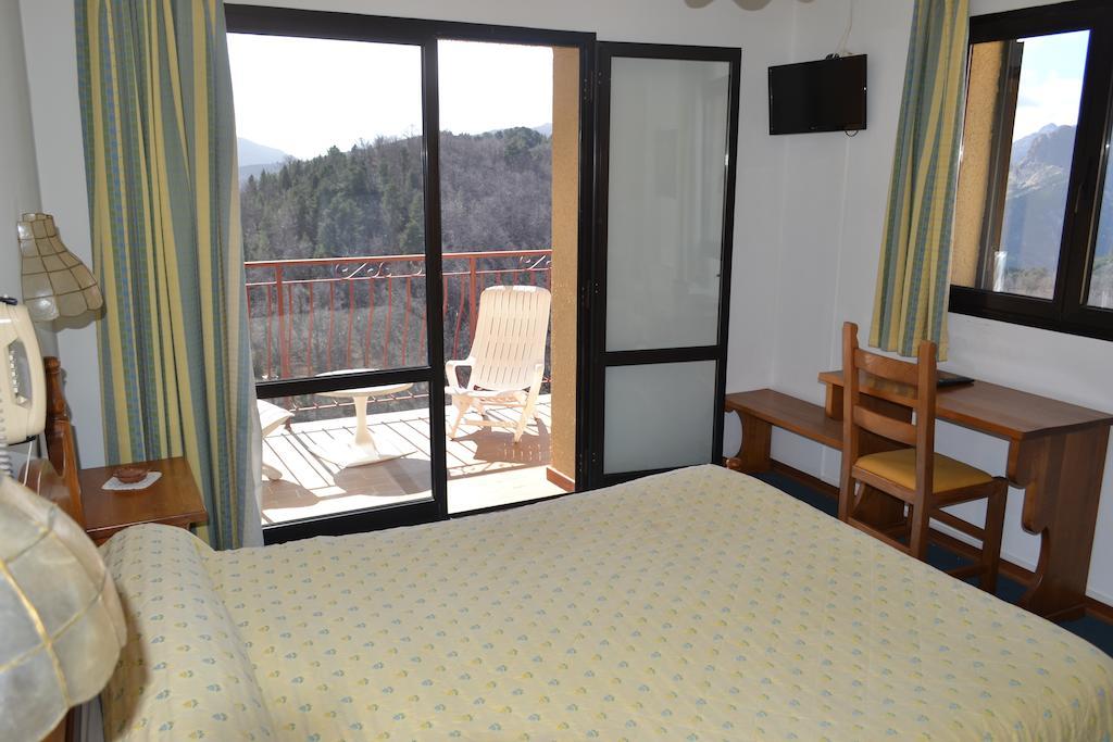 Hotel Aitone Évisa Zimmer foto